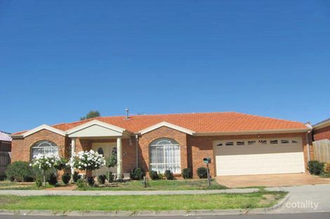 5 Pintail Cres, Taylors Lakes, VIC 3038
