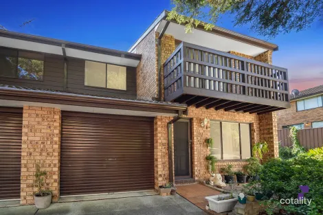 4/213 Old Kent Rd, Greenacre, NSW 2190