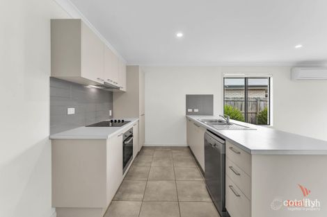 Property photo of 20 Eagleton Crescent Leichhardt QLD 4305