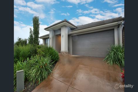 Property photo of 40 Shanahans Drive Cranbourne North VIC 3977