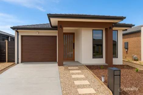 55 Pobblebonk Cres, Clyde North, VIC 3978