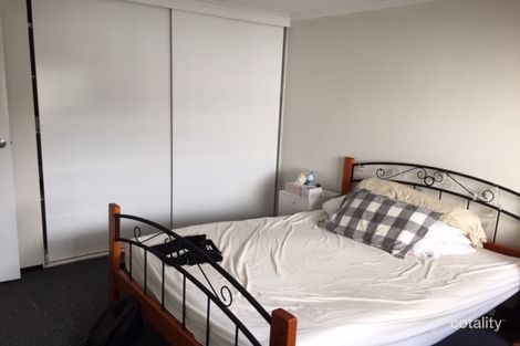 Property photo of 2/41 Mitre Street St Lucia QLD 4067