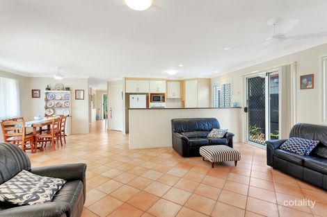 16 Stingray Cres, Burleigh Waters, QLD 4220