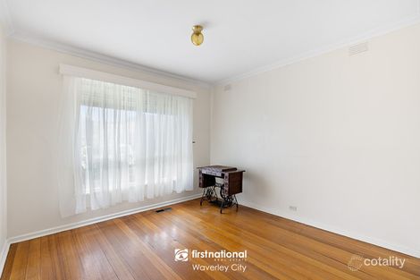 Property photo of 10 Olive Avenue Mount Waverley VIC 3149