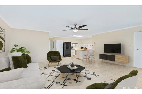 Property photo of 4/9 Bradford Street Labrador QLD 4215