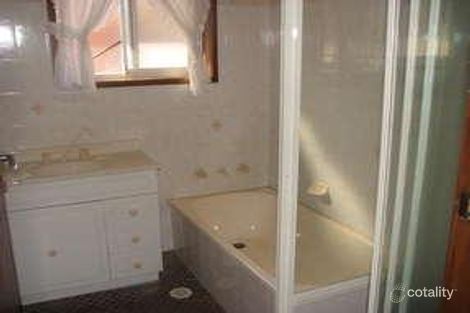 Property photo of 39 Rogers Avenue Kanahooka NSW 2530