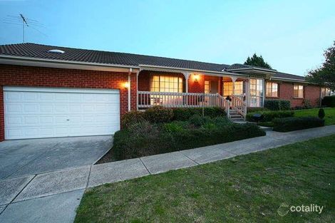 16 Reema Bvd, Endeavour Hills, VIC 3802