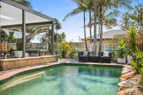 Property photo of 10 Cathie Close Flinders NSW 2529