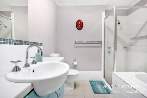 Property photo of 57 Wiseman Circuit Ropes Crossing NSW 2760