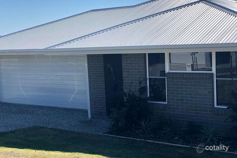 19 Magpie Pl, Upper Kedron, QLD 4055