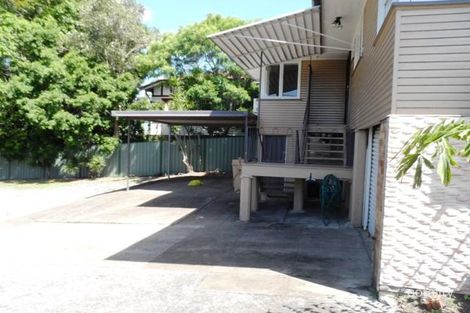 Property photo of 2 School Road Yeronga QLD 4104