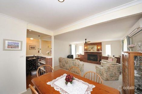 Property photo of 6 Todd Grove Somerville VIC 3912