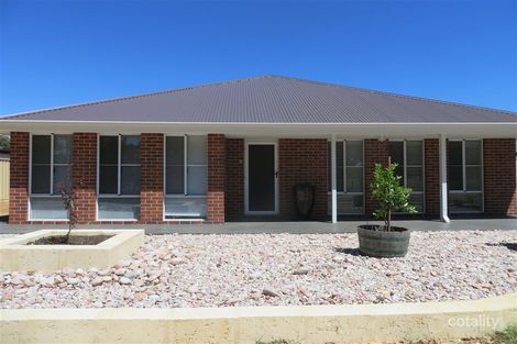 39 West Rd, Capel, WA 6271