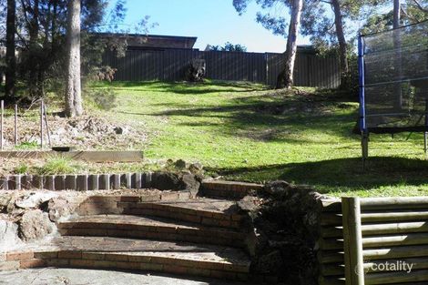 Property photo of 8 Leasingham Close Eleebana NSW 2282