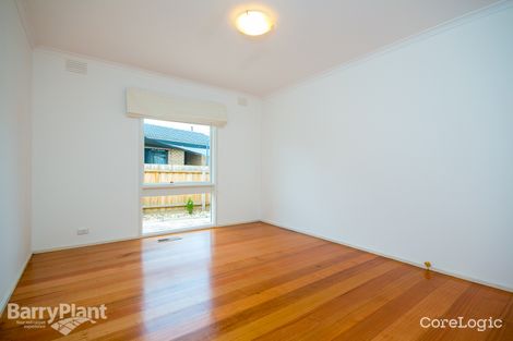 Property photo of 8 Downe Place Wantirna VIC 3152