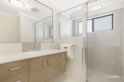 Property photo of 21 Fremont Street Mount Low QLD 4818