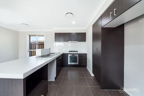 Property photo of 4 Barrington Street The Ponds NSW 2769