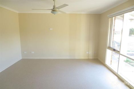 Property photo of 25 Waverley Way Morphett Vale SA 5162