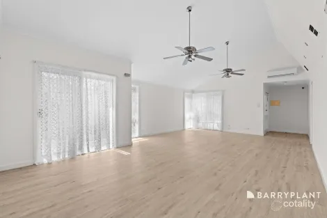 Property photo of 5 Kinlora Avenue Epping VIC 3076