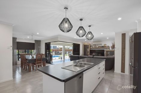Property photo of 17 Treloar Place Marian QLD 4753
