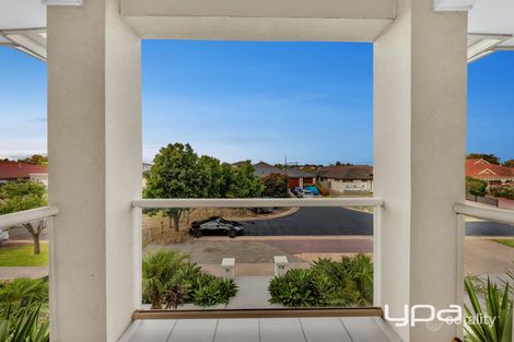 Property photo of 6 McCubbin Court Point Cook VIC 3030