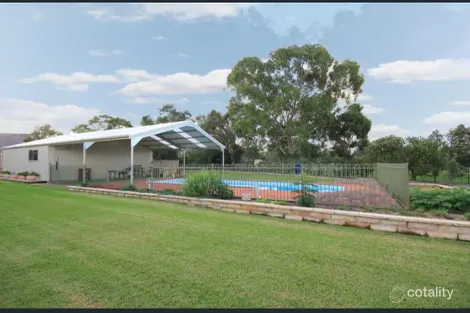 Property photo of 4 Waterhouse Drive Silverdale NSW 2752