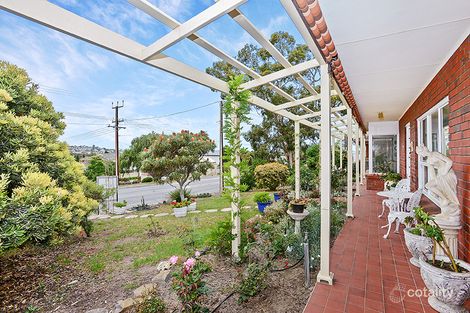 35 Renown Ave, Victor Harbor, SA 5211