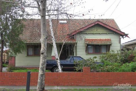 56 Golf Links Ave, Oakleigh, VIC 3166