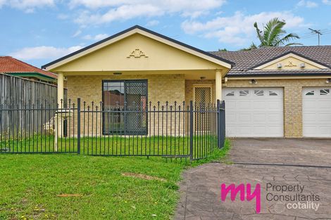 4/250 Harrow Rd, Glenfield, NSW 2167