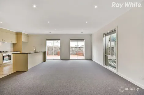 Property photo of 120 Sovereign Manors Crescent Rowville VIC 3178