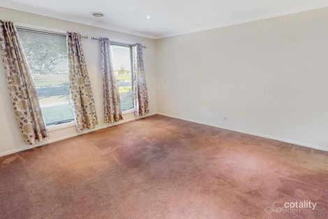 Property photo of 43 Broad Oak Drive Cranbourne East VIC 3977