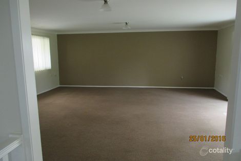 Property photo of 90 Charmhaven Avenue Charmhaven NSW 2263