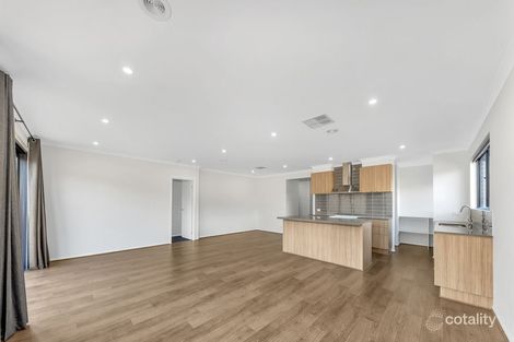 Property photo of 43 Revelstoke Street Mickleham VIC 3064