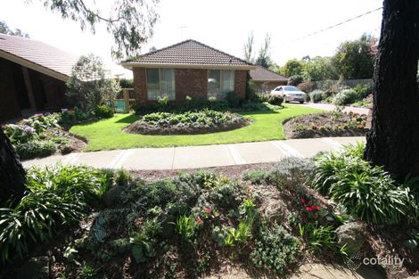 6 Campaspe Dr, Croydon Hills, VIC 3136