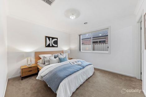 Property photo of 48 Edenbrook Circuit Pakenham VIC 3810