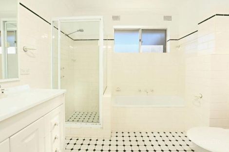 Property photo of 22/8 Westminster Avenue Dee Why NSW 2099