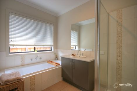 Property photo of 28 Huntingfield Drive Warrnambool VIC 3280