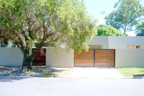 11 Coombabah Rd, Runaway Bay, QLD 4216