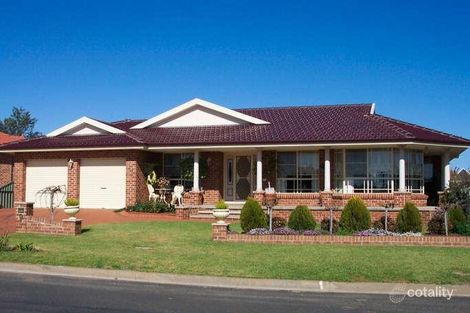 9 Coronation Ave, Parkes, NSW 2870