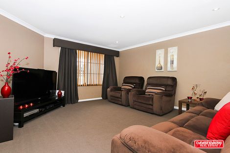 Property photo of 18 Penrose Vista Tapping WA 6065