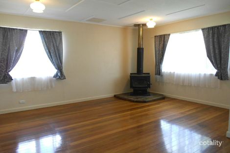 Property photo of 18 Elton Street Greenmount QLD 4359