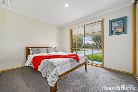 Property photo of 10 Skyline Drive Gisborne VIC 3437