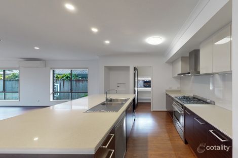 Property photo of 27 Hinton Crescent Mango Hill QLD 4509