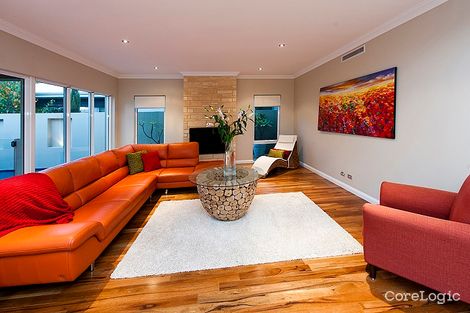 Property photo of 4 Spiderlily Mews Karrinyup WA 6018