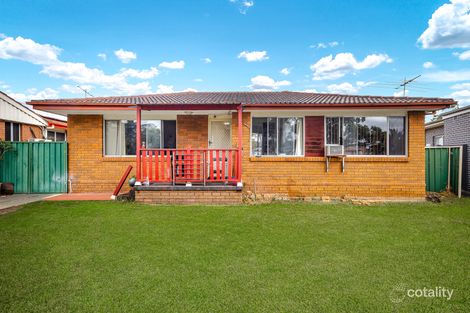 Property photo of 9 Comberford Close Prairiewood NSW 2176