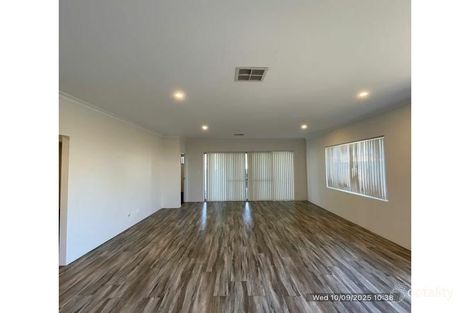 Property photo of 26 Alizarin Loop Eglinton WA 6034