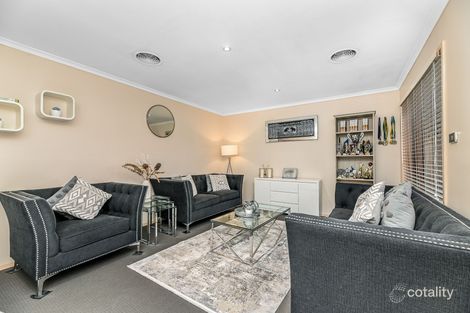 Property photo of 20 Baringa Park Drive Narre Warren South VIC 3805