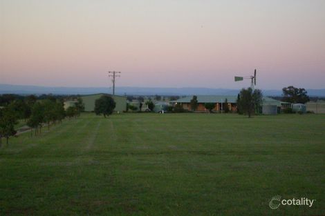 178 Quia Station Rd, Emerald Hill, NSW 2380