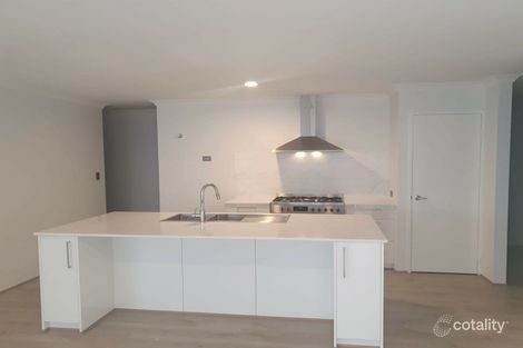 Property photo of 32 Ladysmith Loop Wellard WA 6170