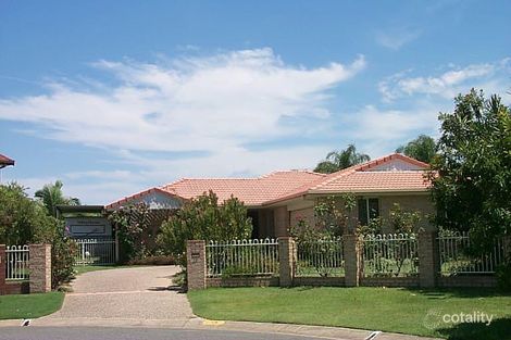 15 Erave Ave, Runaway Bay, QLD 4216